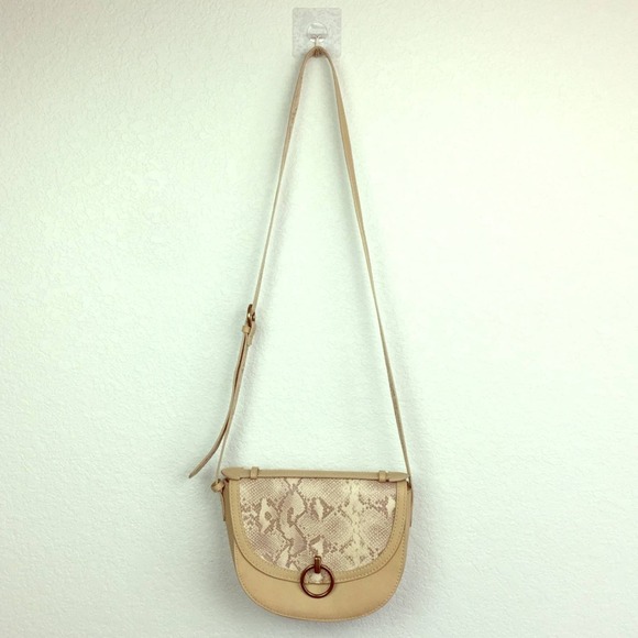 UNIVERSAL THREAD Tan Snakeskin Crossbody Purse - Picture 1 of 10